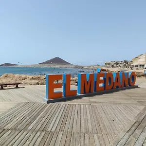 https://medano-los-blanquitos-nice-terrace.tenerifehoteles.net
